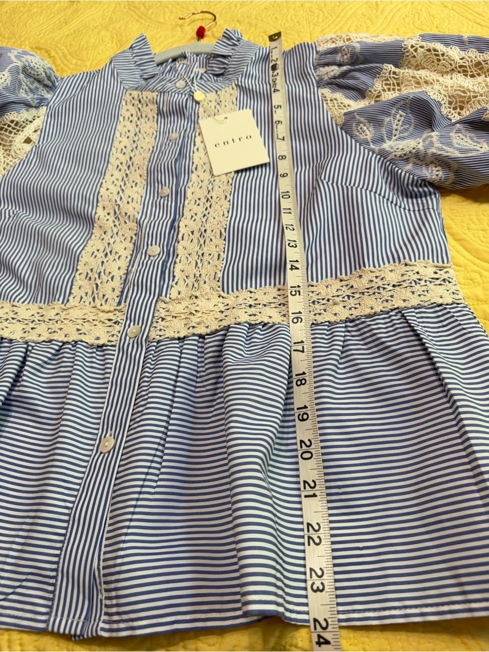 H152 NWT Entro S pp18 L p21 Blue & Cream Lace Trim Striped Button-Up Top - Picture 15 of 16